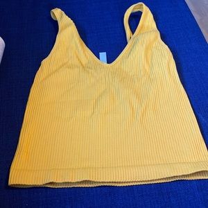 One size crop tank
